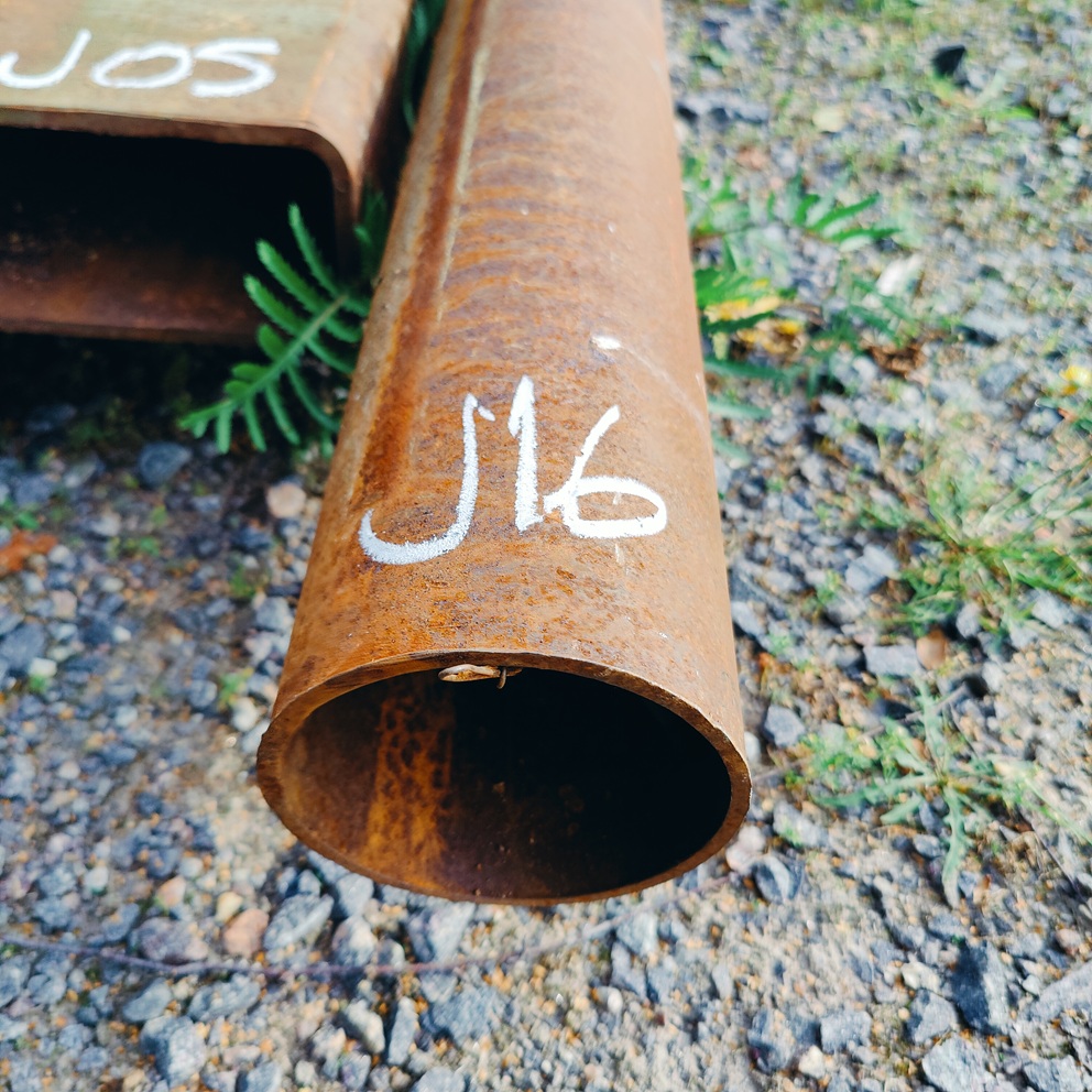 J16-PUTKI-1143x35