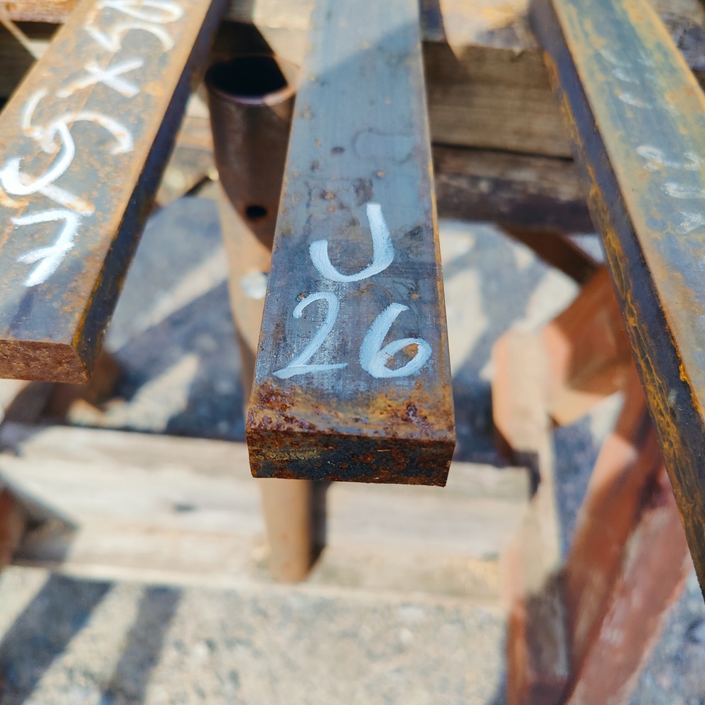 J26-LATTA-20x40