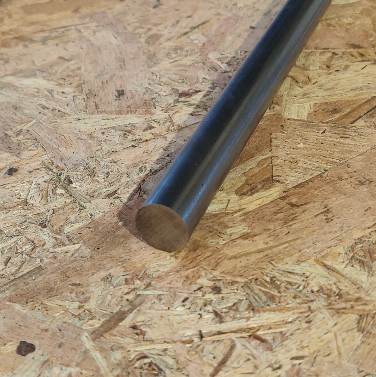 Pyörö d16, pituus 65cm
